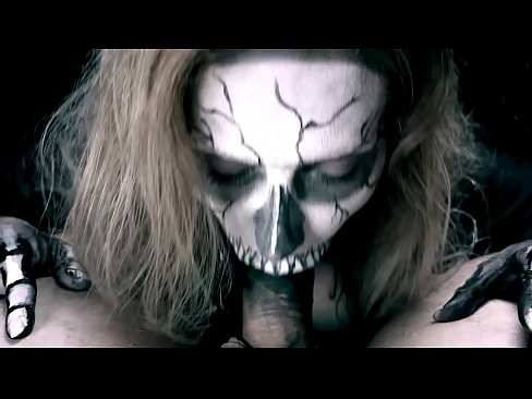❤️ Dæmonisk pige suger pik med sin sorte mund og sluger sperm. Fucking video at da.porngifmag-com.ru